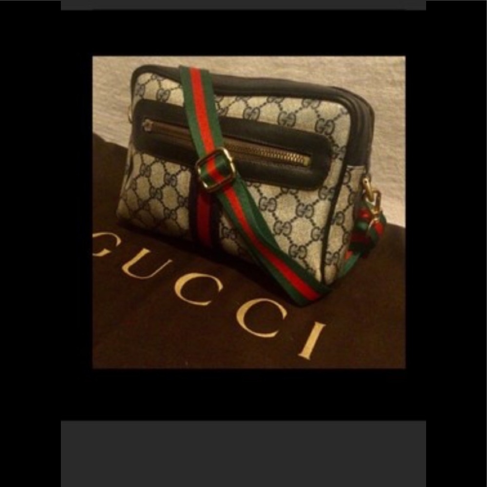 Gucci vintage crossbody bag